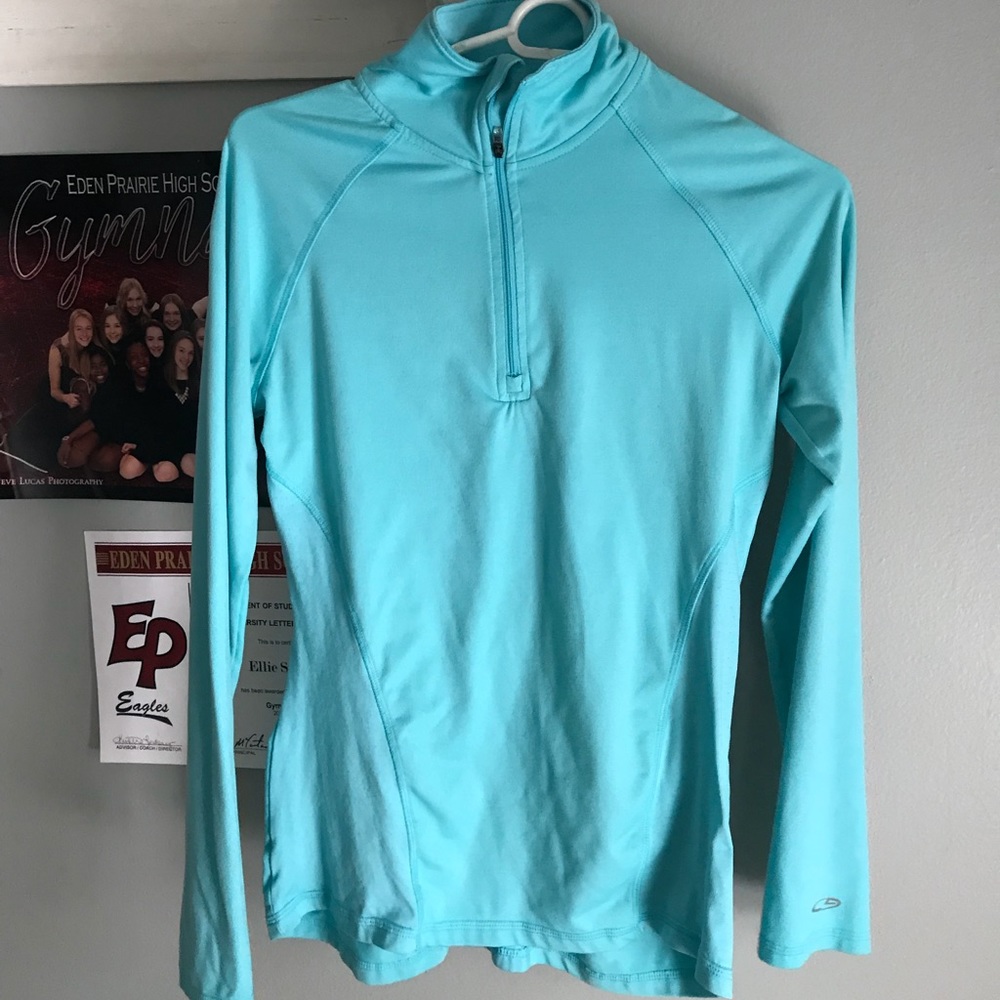 1/2 zip!